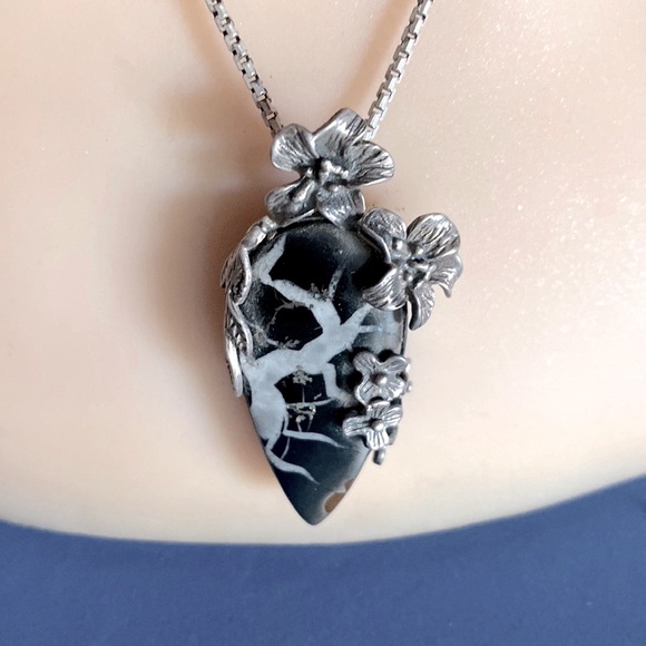 SOLD.  Fantastic Septarian Geode with Delicate Silver Flowers - Picture 2 of 9